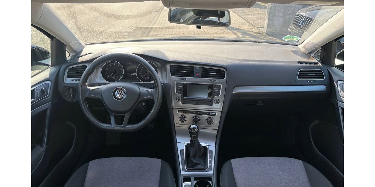 VW Golf VII Trendline BMT 142.000 km 6.990 &euro; Neckarsulm 74172