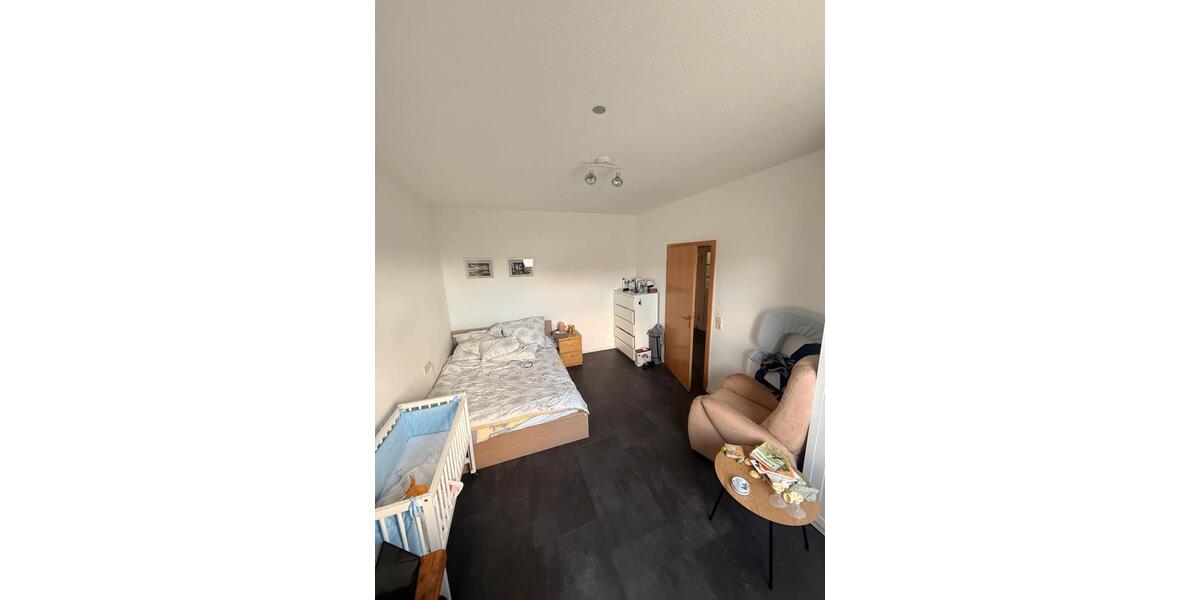 Etagenwohnung Bretten - 3.5 Zimmer, 73 m&sup2;, 1.120&euro; | Angebot:25379661