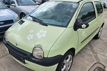 Renault Twingo 147.000 km 1.000 &euro; Bruchsal 76646