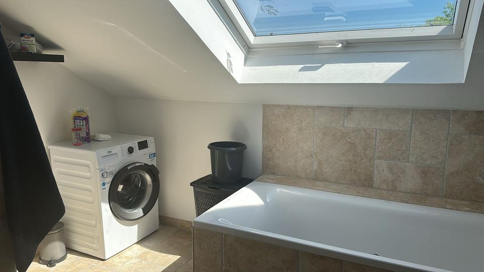 Dachgeschoßwohnung Sankt Leon-Rot Rot - 2 Zimmer, 1.490&euro; | Angebot:24585901