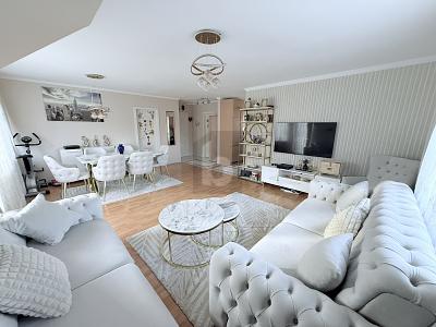 LICHTDURCHFLUTET UND RUHIG WOHNEN MIT CHARME - Dachgeschoßwohnung Leingarten | Angebot:25743452