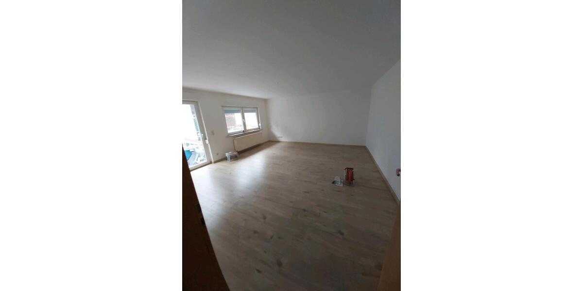 Etagenwohnung Nordheim - 3 Zimmer, 85 m&sup2;, 1.020&euro; | Angebot:25940719
