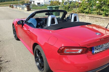 Fiat 124 Spider 22.000 km 19.000 &euro; Neckarbischofsheim 74924