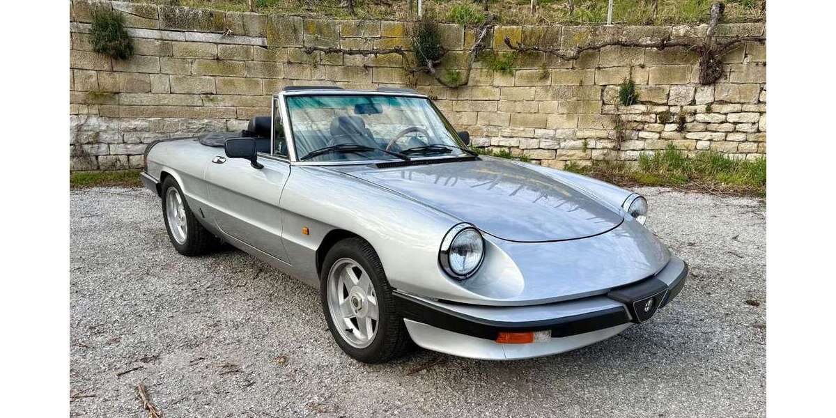 Alfa Romeo Spider 89.434 km 19.850 &euro; Walheim 74399