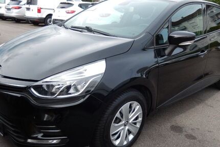 Renault Clio 63.350 km 8.999 &euro; Mosbach/Neckarelz 74821