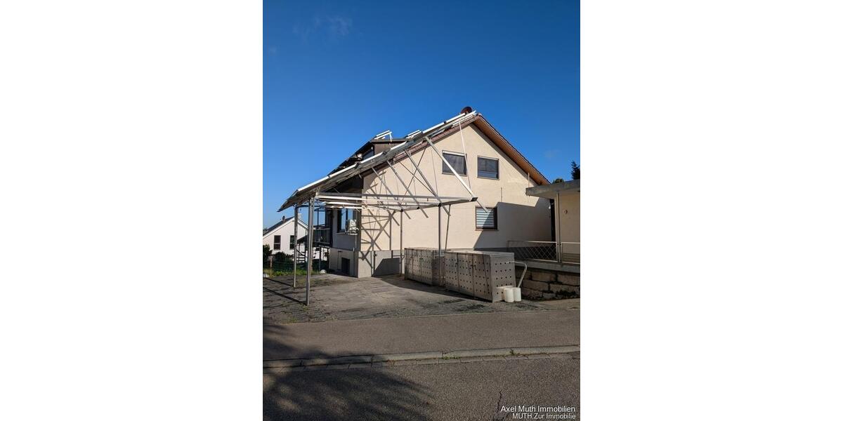 Dachgeschoßwohnung Eppingen - 3 Zimmer, 88 m&sup2;, 950&euro; | Angebot:26489765