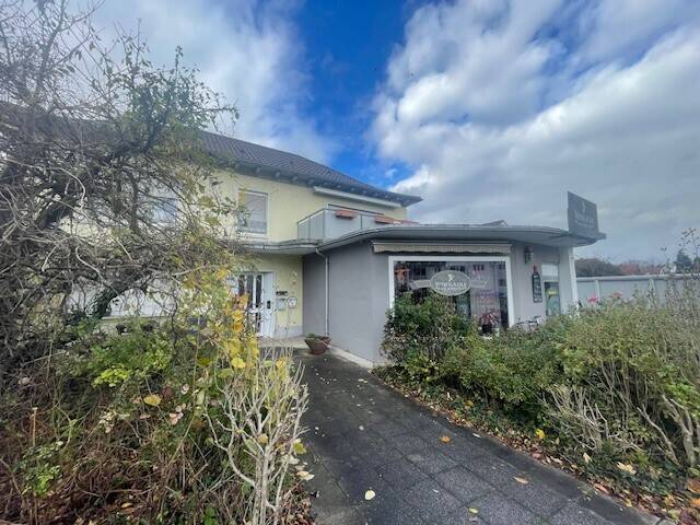 Mehrfamilienhaus, Wohnhaus Bruchsal - 9 Zimmer, 210 m&sup2;, 455.000&euro; | Angebot:25927893