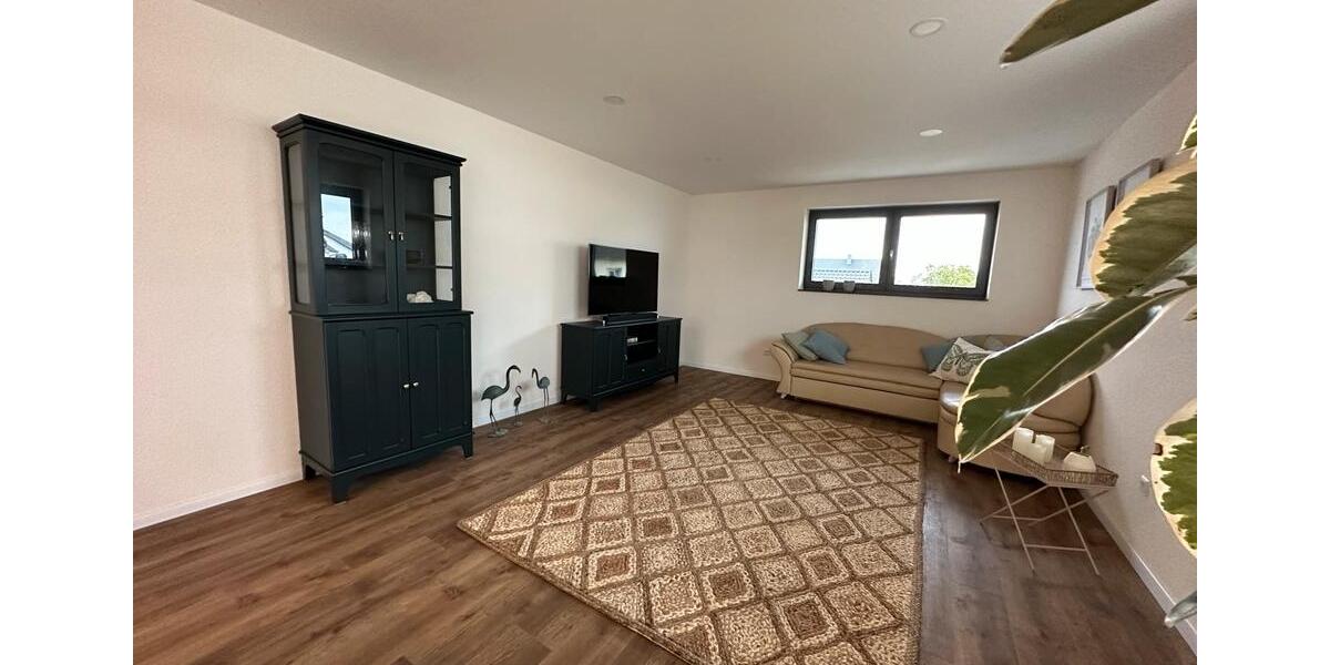 Etagenwohnung Bad Friedrichshall - 3 Zimmer, 95 m&sup2;, 1.625&euro; | Angebot:11254435