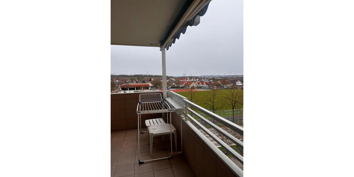 Etagenwohnung Sachsenheim - 2.5 Zimmer, 70 m&sup2;, 1.050&euro; | Angebot:25931289