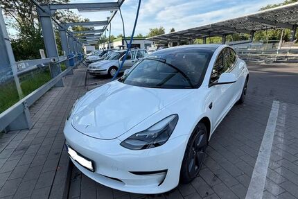 Tesla Model 3 93.826 km 26.500 &euro; Heilbronn 74081