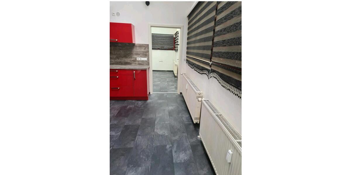 Erdgeschoßwohnung Eppingen - 3 Zimmer, 135 m&sup2;, 220.000&euro; | Angebot:25446661