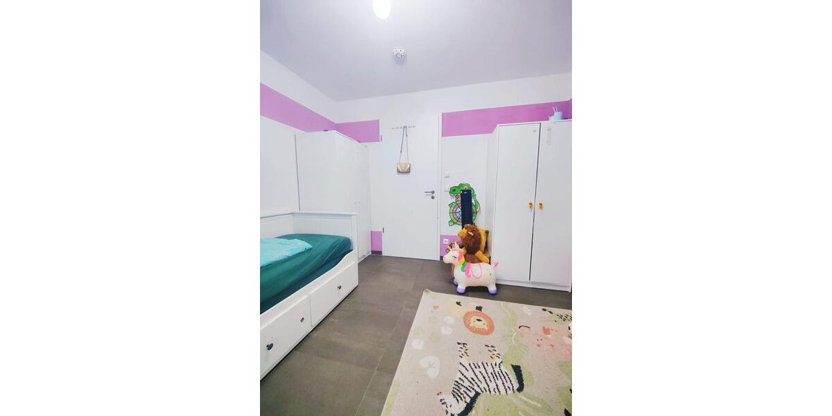 Erdgeschoßwohnung Bönnigheim - 3 Zimmer, 93 m&sup2;, 1.255&euro; | Angebot:25164998