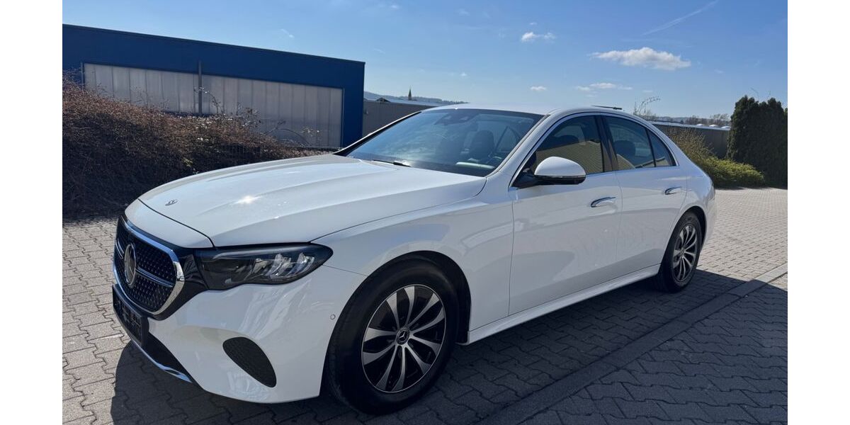 Mercedes-Benz E 220 6.958 km 47.900 &euro; Eppingen 75031